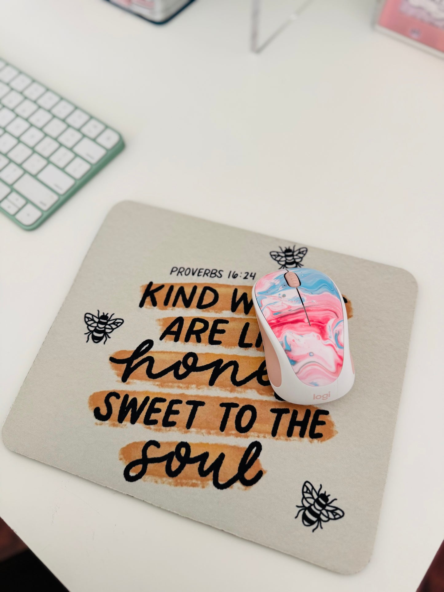 Proverbs 16:24 - Mouse Pad