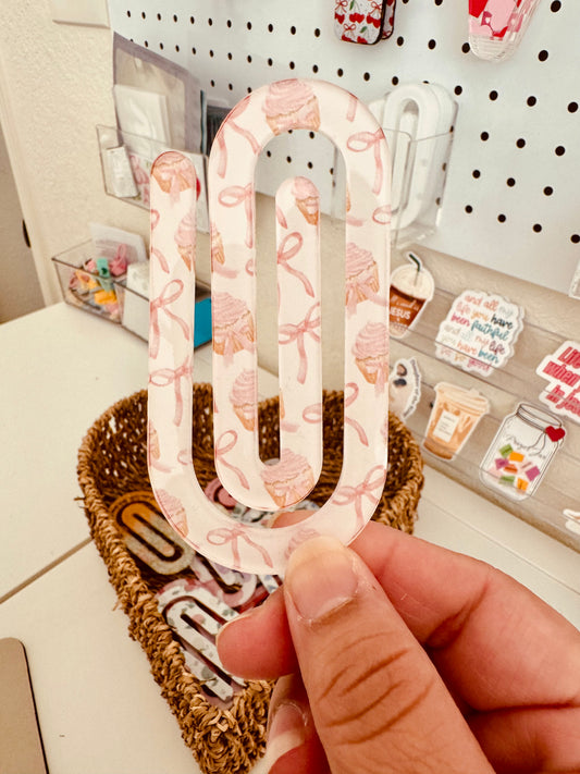 Cup Cake & Coquette bow -  Jumbo Paper Clip